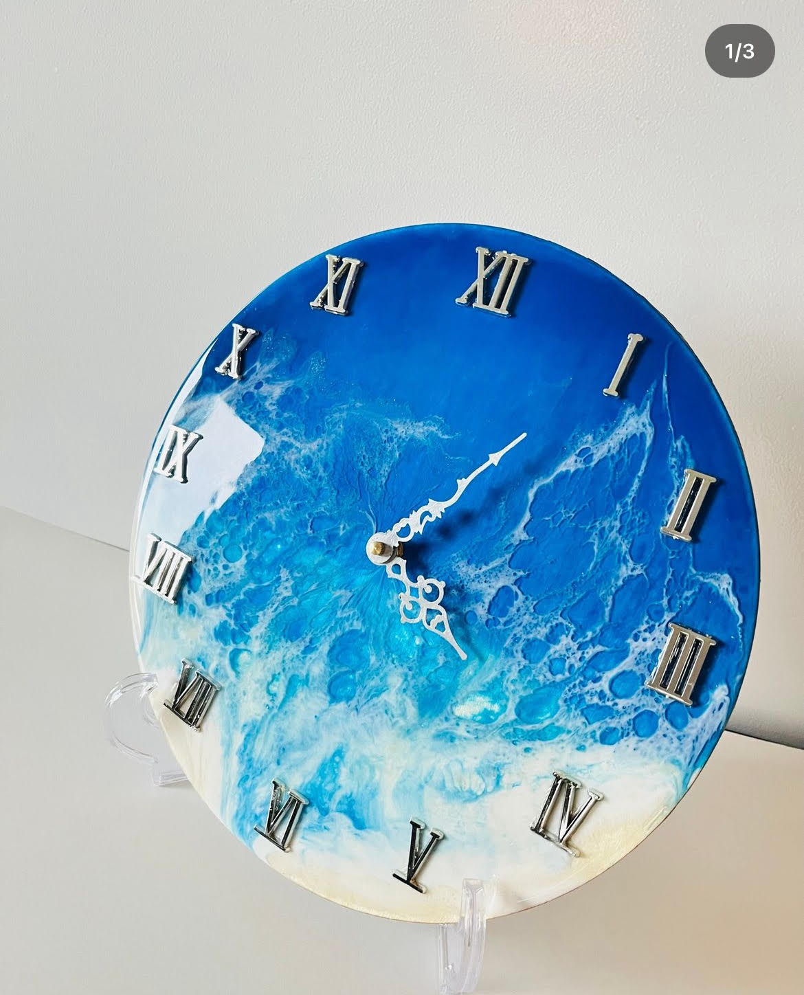 Blue resin clock